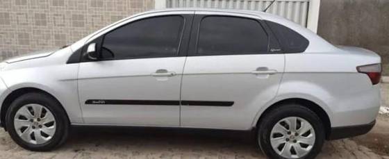 FIAT GRAND SIENA 1.4 MPI ATTRACTIVE 8V FLEX 4P MANUAL FIAT GRAND SIENA 1.4 MPI ATTRACTIVE 8V FLEX 4P MANUAL
